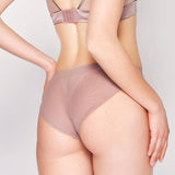 Silk underwear women's luxury and comfortable mulberry silk satin briefs mid-waist thin breathable seamless shorts