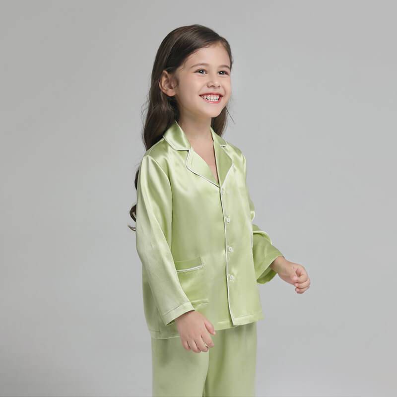 https://slipintosoft.com/cdn/shop/products/slipintosoft-19-momme-kid-s-silk-pajamas-set-girls-cute-long-sleeves-nighties-with-white-trimming-22743235756208.jpg?v=1710921982