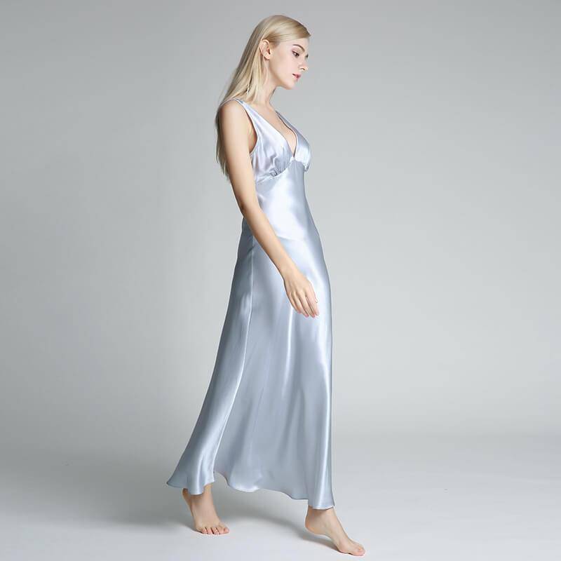 Plain Fancy Ladies Silk Night Gown, Size: M - Xxl at Rs 500/piece