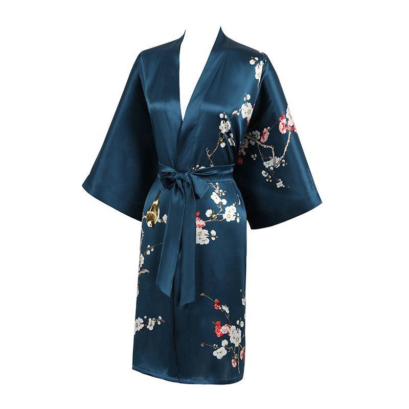 Amazon.com: SIORO Silk Kimono Robes Satin Bathrobe Dressing Gown Short  Style Bridal Robe Loungewear for Women S-XXL : Clothing, Shoes & Jewelry