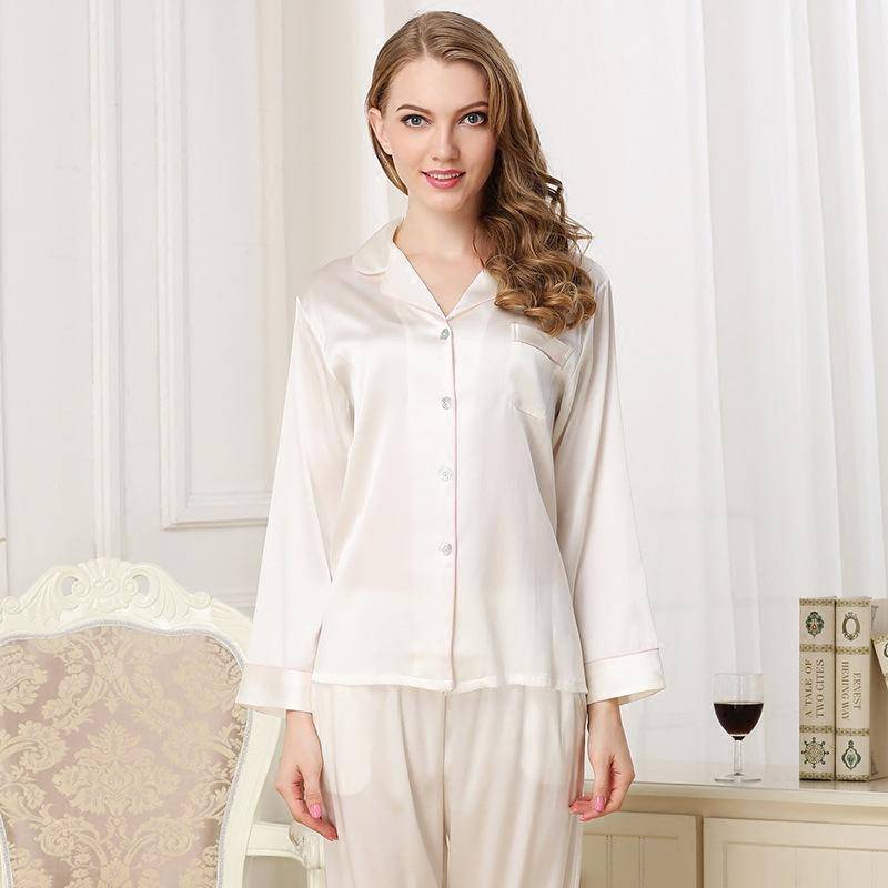 Silk Pyjamas for Women Comfy Classic 2Pcs Set Sleepwear Short Sleeve 100%  Pure Mulberry Natural Silk Loungewear Ladies (White L) : :  Clothing, Shoes & Accessories