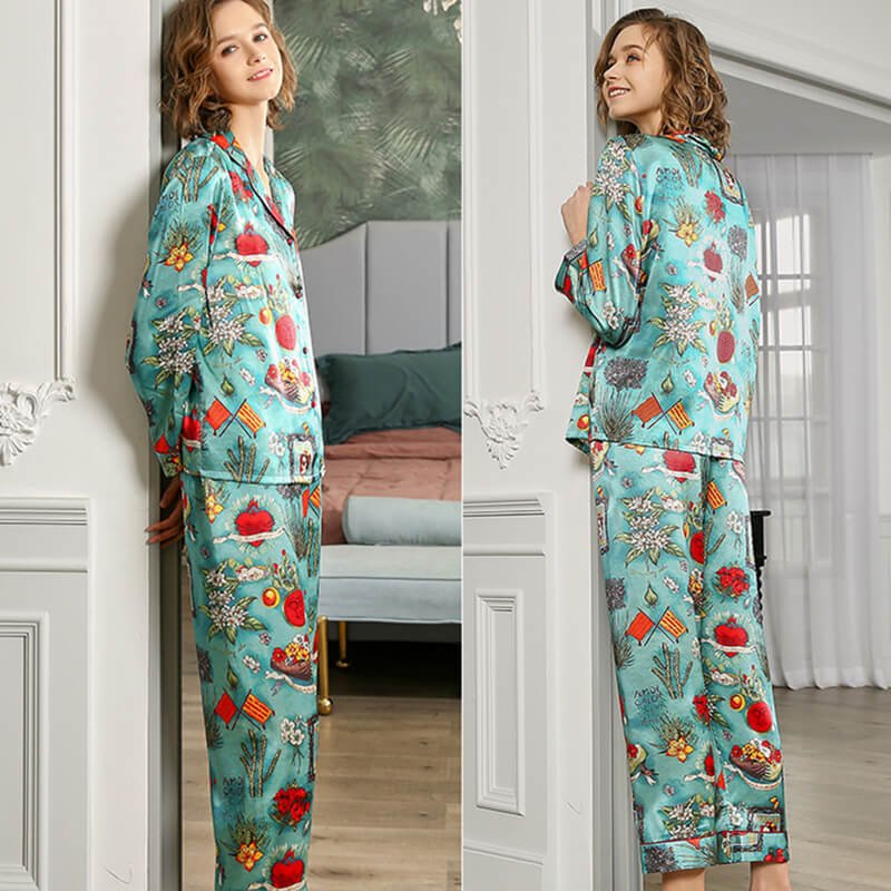 Under The Sea Printed Long Sleeve Silk Pajamas Set for Women - slipintosoft