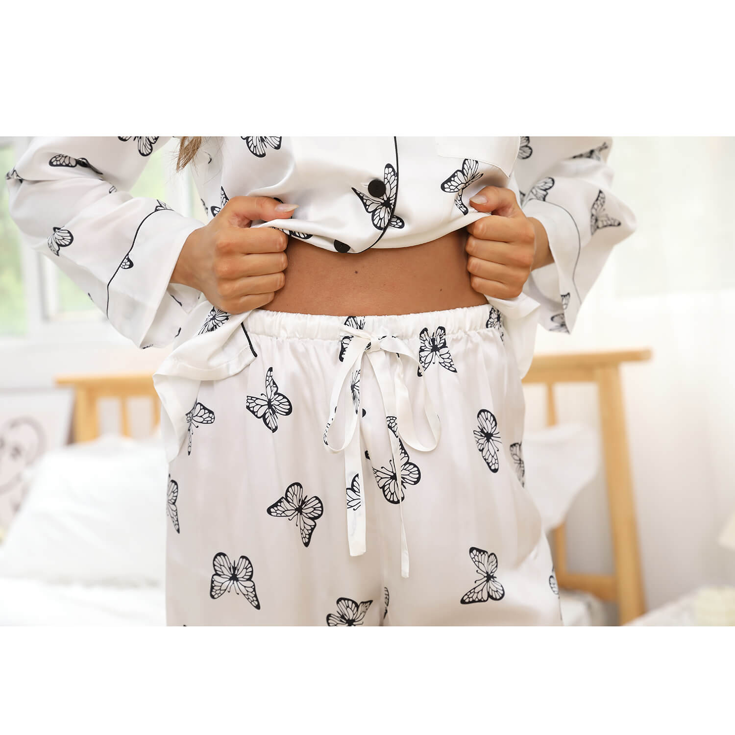 Women Silk Pajamas Set Butterfly Printed Silk Pajamas Long Mulberry Silk Sleepwear - slipintosoft