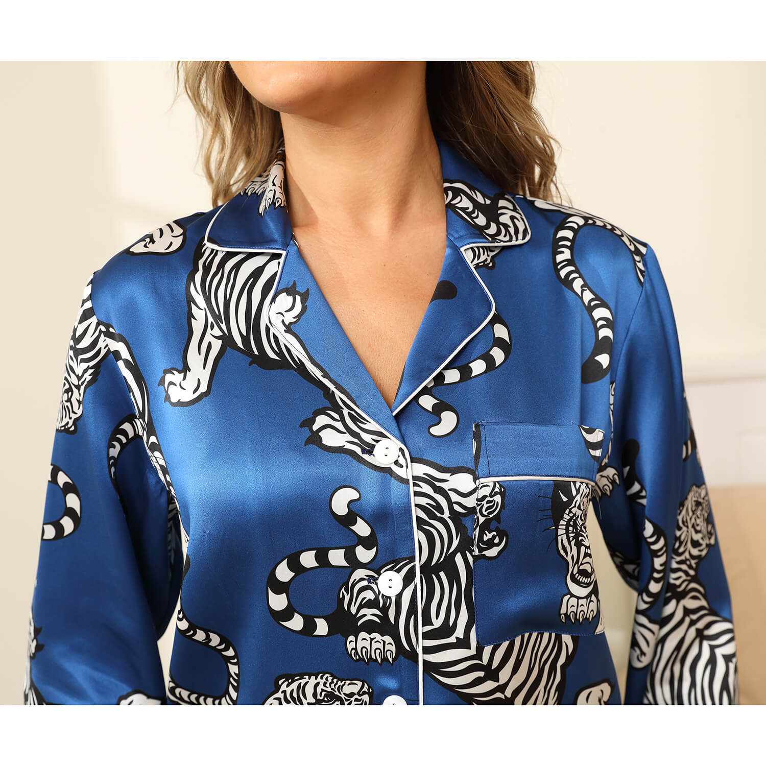 Women's Tiger Silk Pajama Set Mulberry Printed Silk Pajamas - slipintosoft